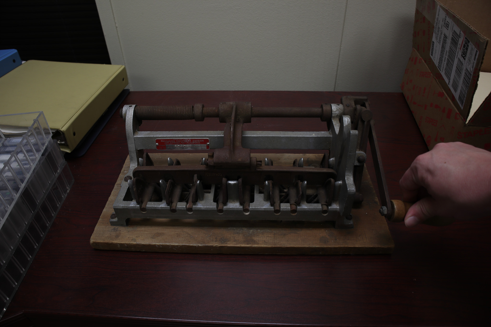 1960s Egg Carton Press – J.W. Mays Lakeview Egg Farm