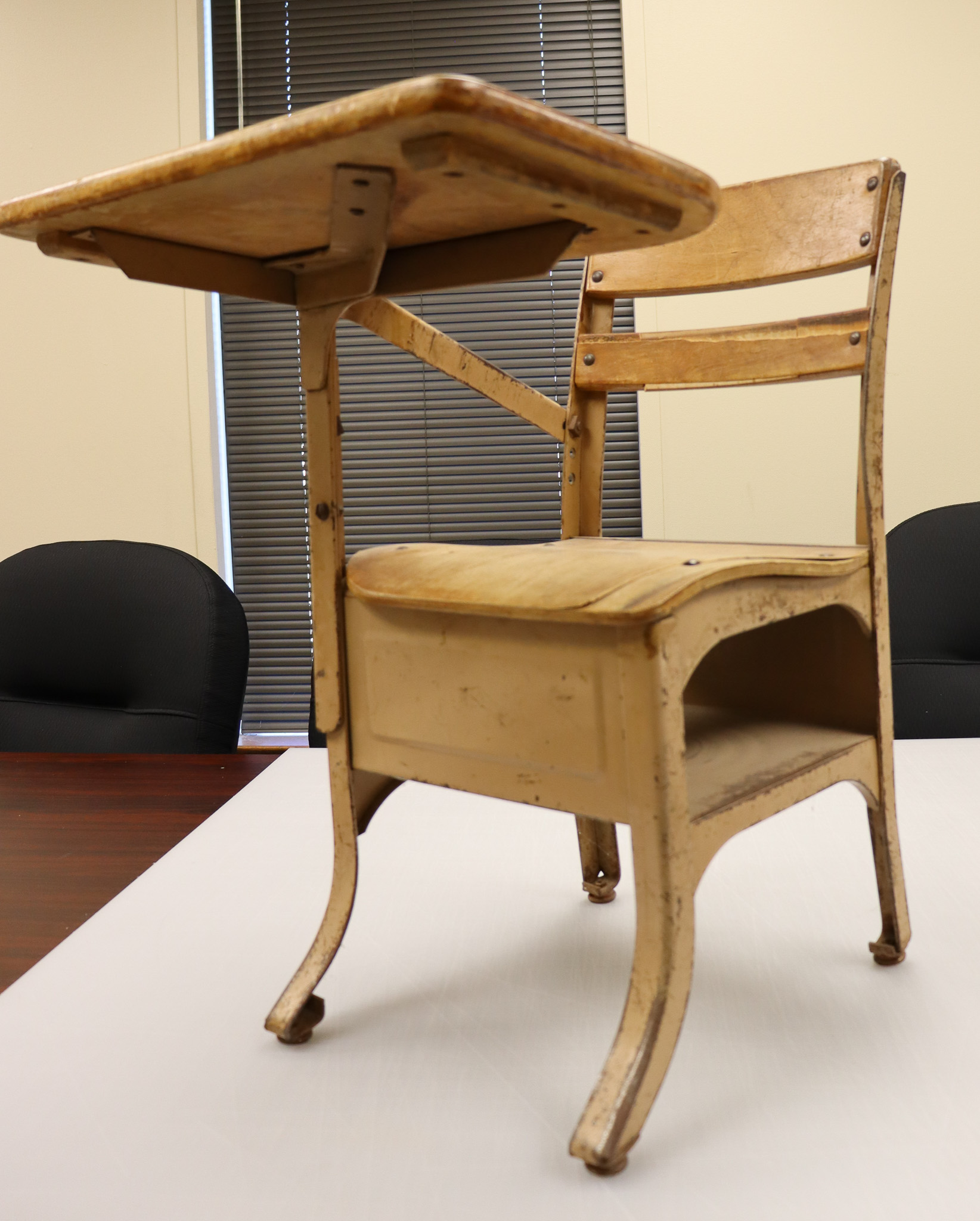 1960 Desk Chair – College Street Elementary