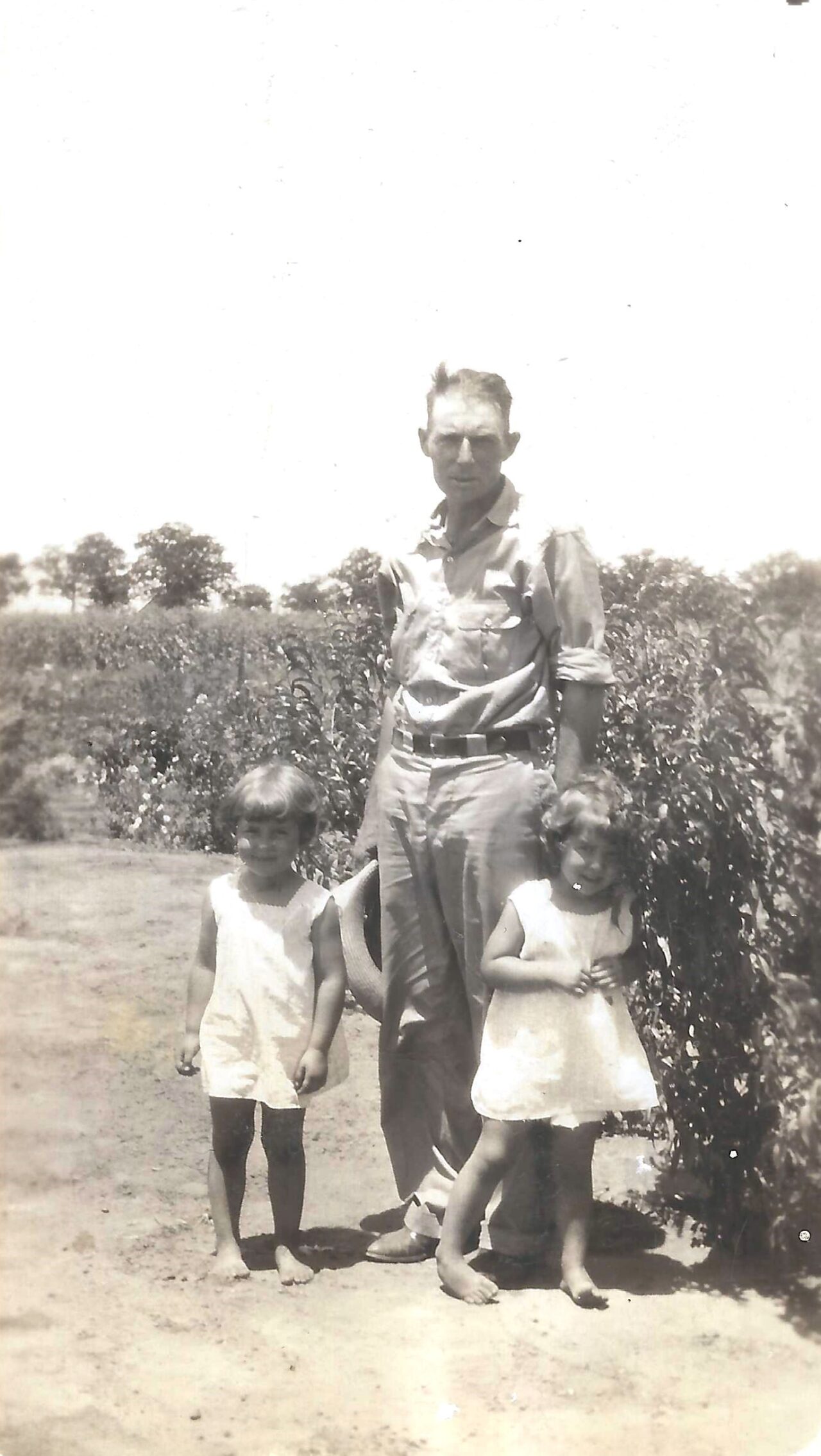 1938 - Charlie Russell cotton field
